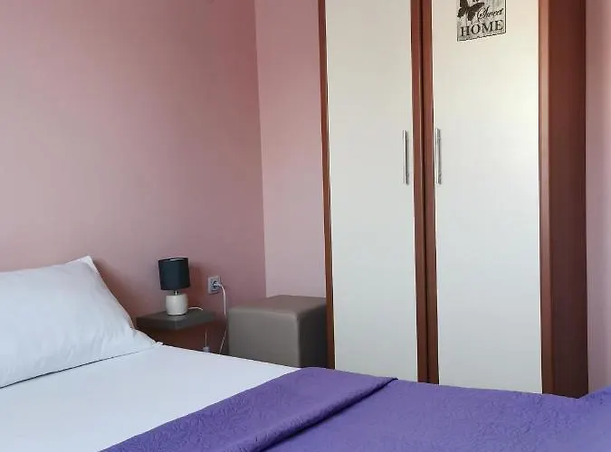 Alena 1 I 2 * Bibinje