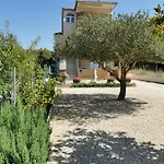 Alena 1 I 2 Bibinje